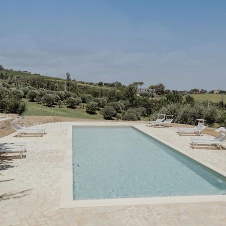 Agriturismo Qui Voglio Monte Roberto Екстериор снимка