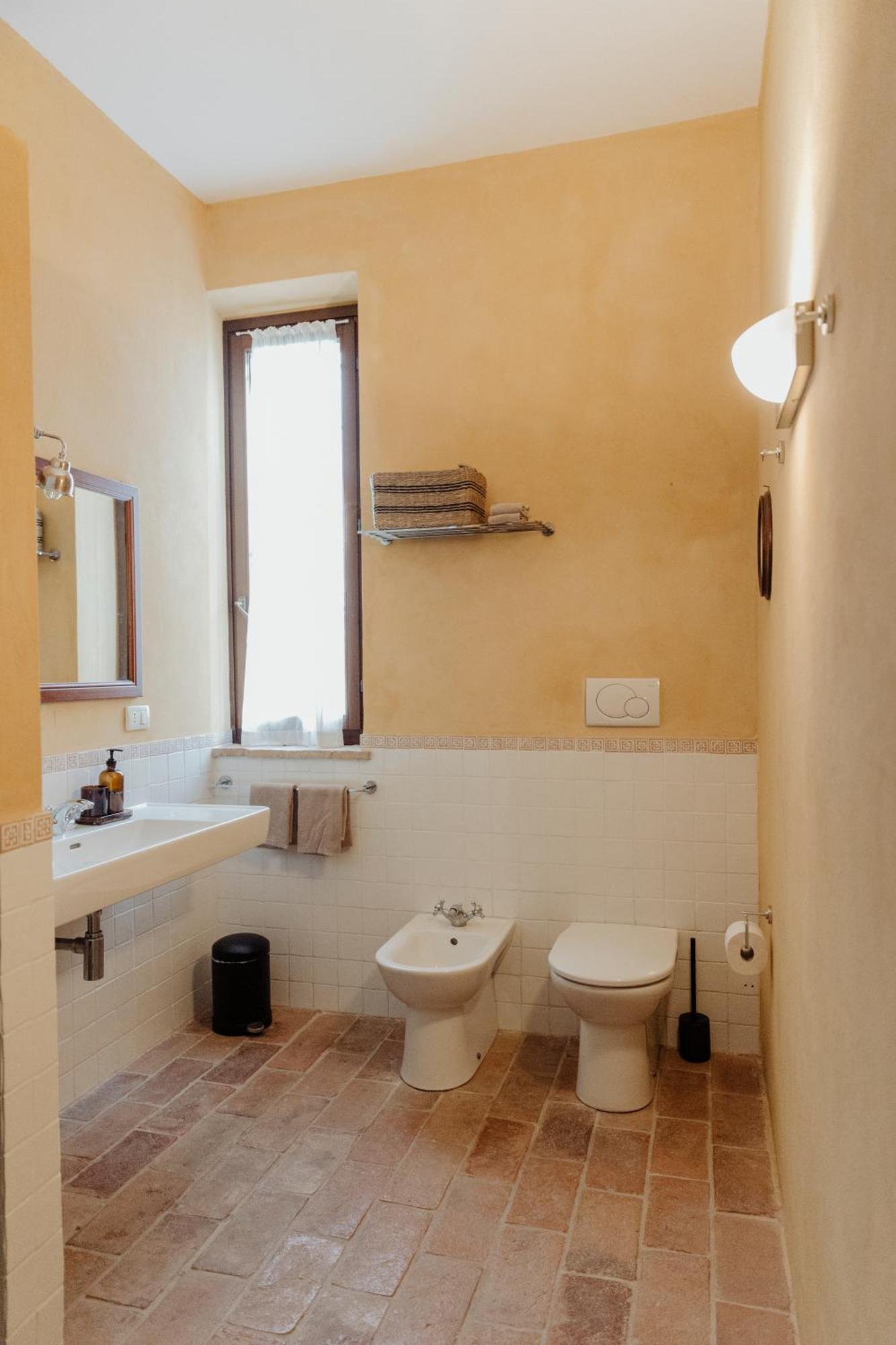 Agriturismo Qui Voglio Monte Roberto Екстериор снимка