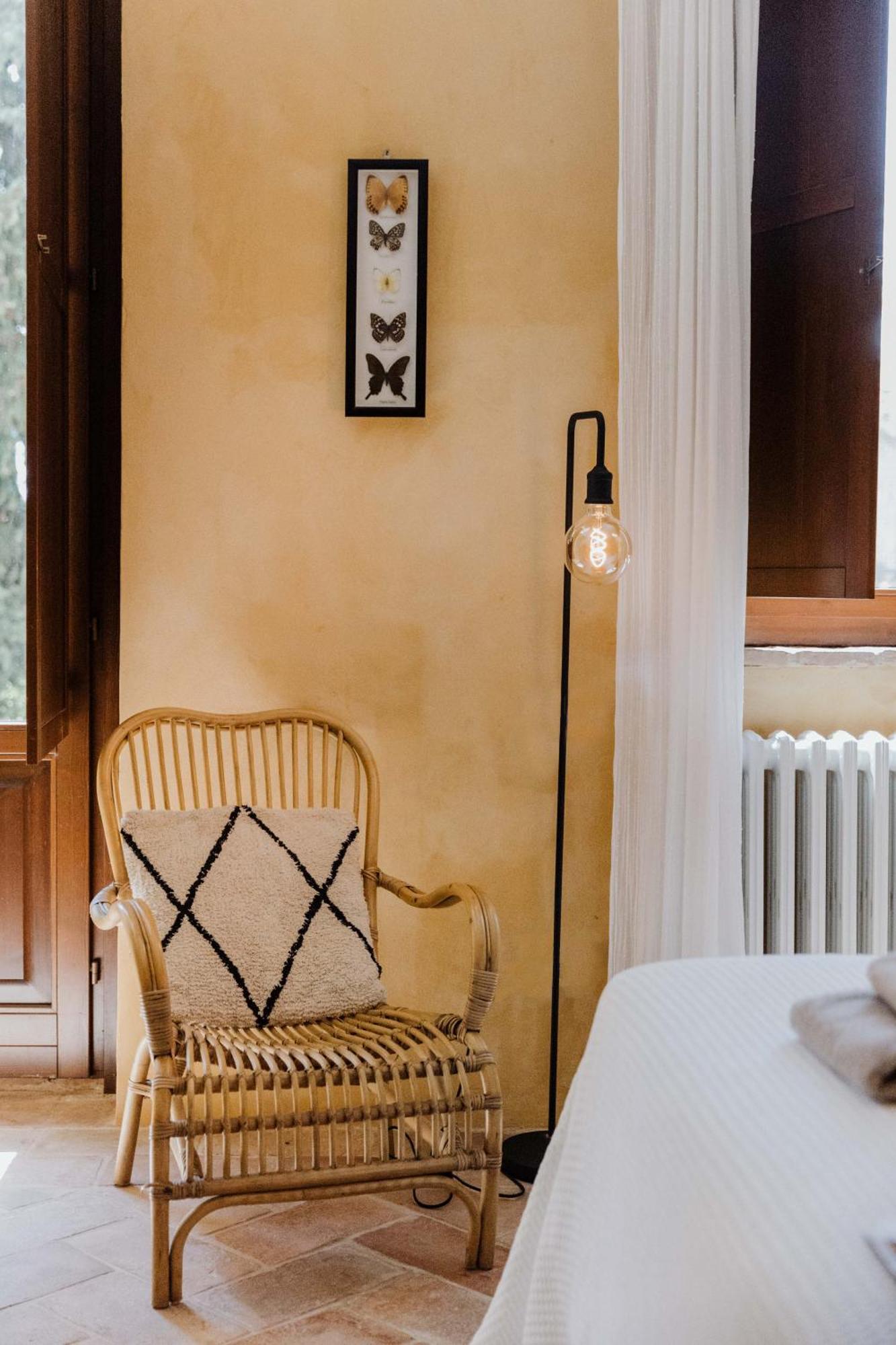 Agriturismo Qui Voglio Monte Roberto Екстериор снимка