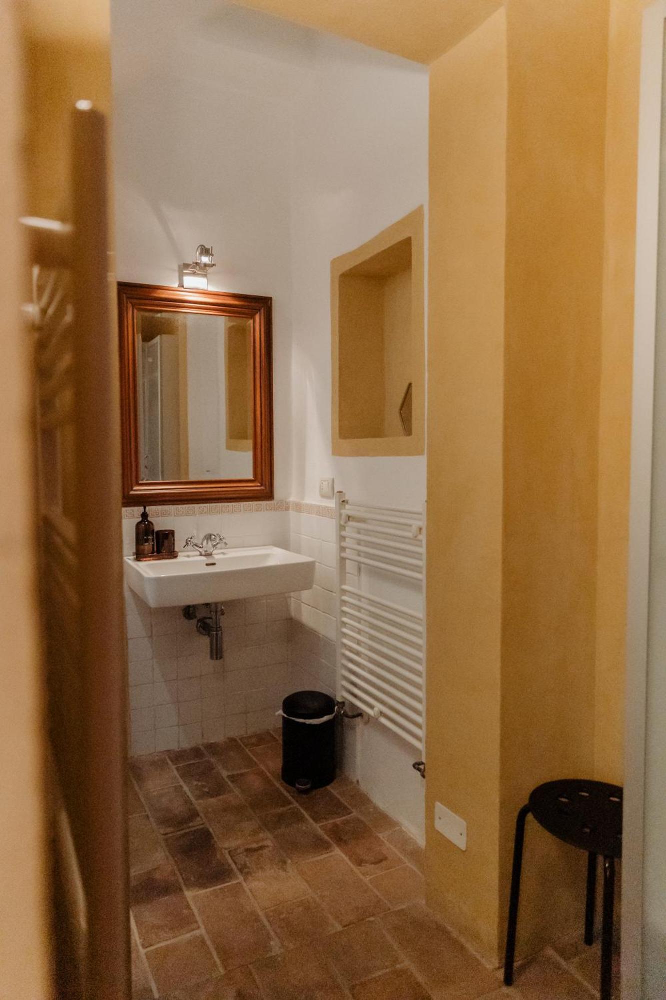 Agriturismo Qui Voglio Monte Roberto Екстериор снимка